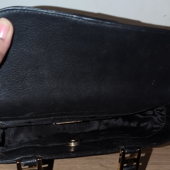 MCM Black Leather Structured Top-Handle Shoulder Bag with Gold Hardware - Picture 6 of 7